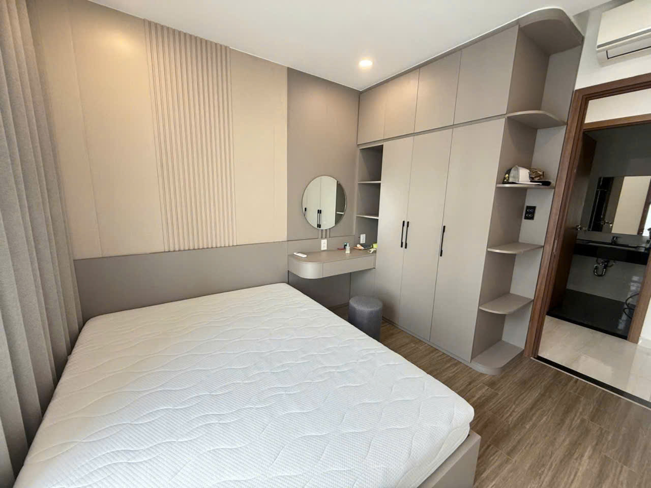 Cho thuê căn hộ 𝐇𝐀𝐏𝐏𝐘 𝐎𝐍𝐄 𝐂𝐄𝐍𝐓𝐑𝐀𝐋 2 𝐏𝐡𝐨̀𝐧𝐠 𝐍𝐠𝐮̉  KDC Phú Hoà, Thủ Dầu Một