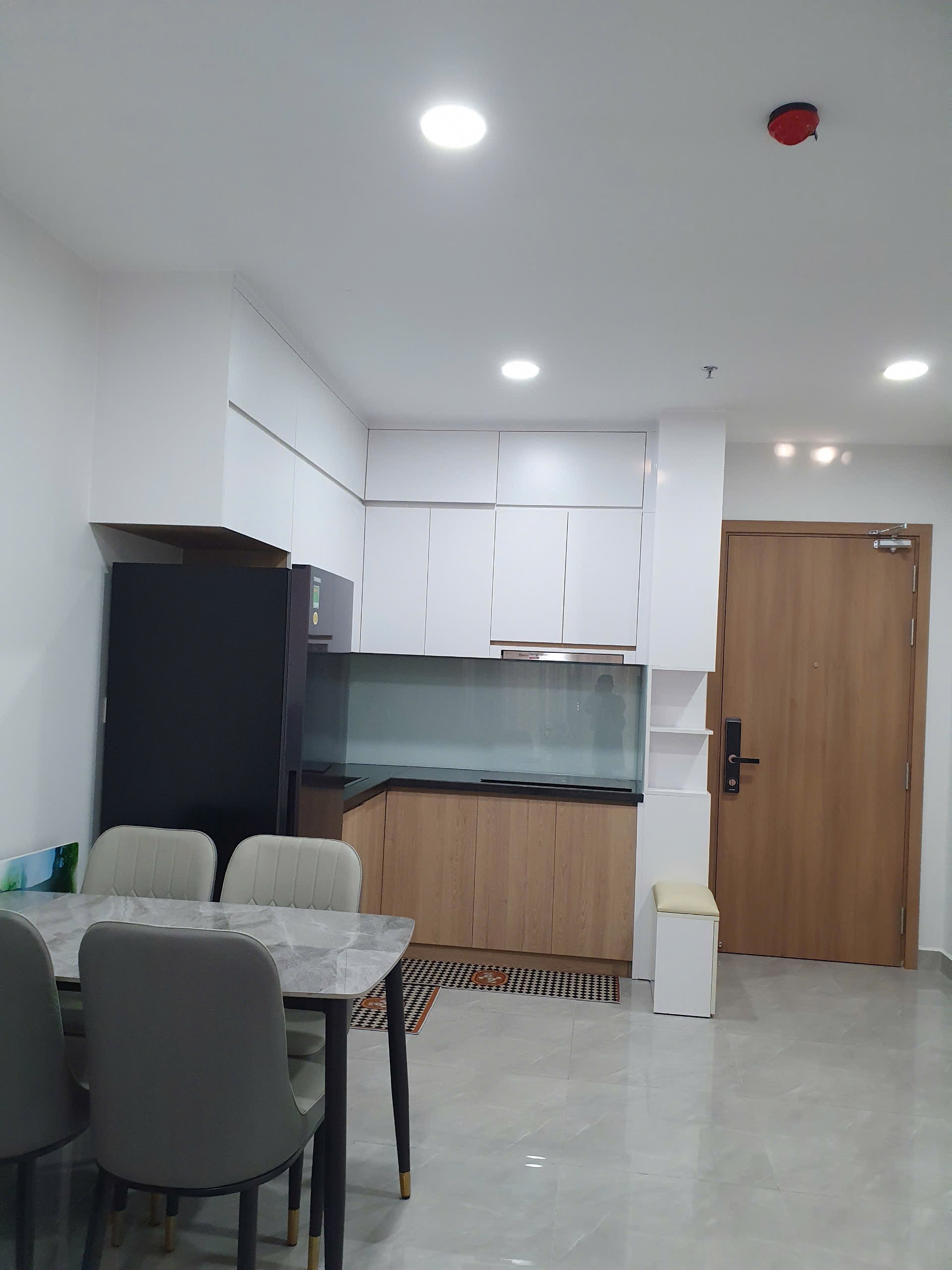 CHO THUÊ CĂN HỘ 1 PHÒNG NGỦ FULL NỘI THẤT – CHỈ CẦN XÁCH VALI VÀO Ở